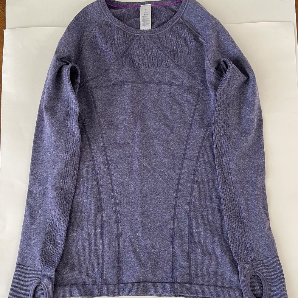 Ivivva long sleeve shirt. LS12-5